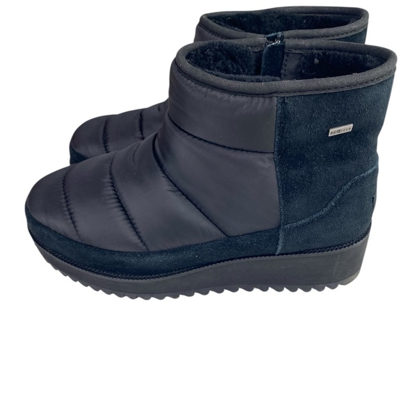 UGG Women's Ridge Mini Boots Black 10 - Picture 2 of 8
